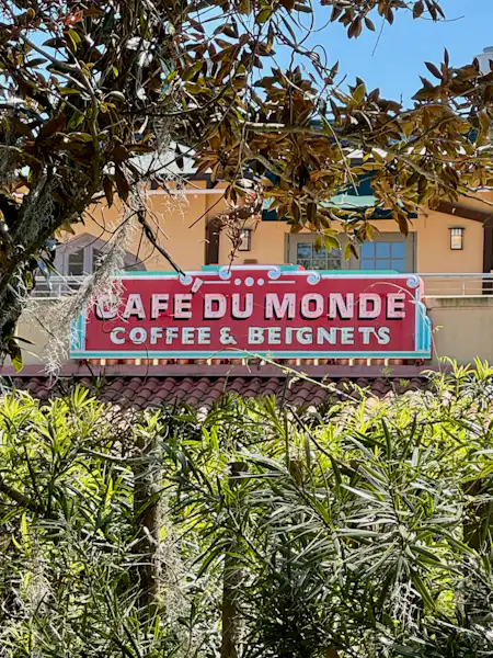 In John's opinion, the whole trip to New Orleans is worth it just to have a beignet at Café du Monde (or reason enough to <em>live</em> in New Orleans)