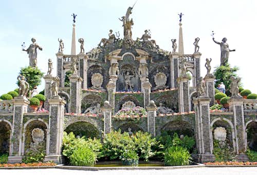 Isola Bella image by flickr user Dennis Jarvis