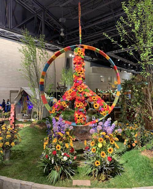 Peace! Another Creative Theme Garden at the 2018 Show